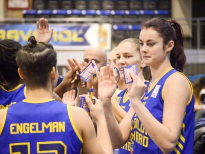 S-AU CONSOLAT CU BRONZUL: UNIV.GOLDIS ICIM - CST ALEXANDRIA 82-56