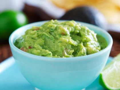 SALATA DE POST CU AVOCADO