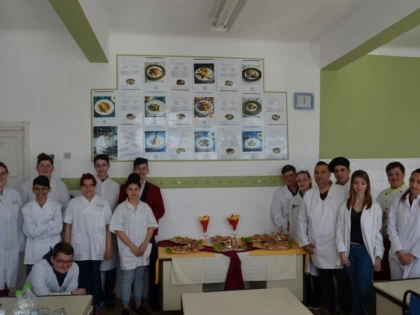 „Săptămâna meseriilor”, la Liceul Tehnologic UCECOM „Spiru Haret” Arad