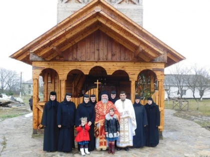 Sărbătoarea Soborului Maicii Domnului, cinstită la Schitul „Veșmântul Maicii Domnului” din Tămand