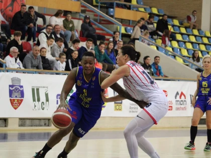 Sârboaicele și-au luat revanșa, sub coș: Steaua Roșie a învins cu același scor cu care pierdea sâmbătă, în fața Aradului!