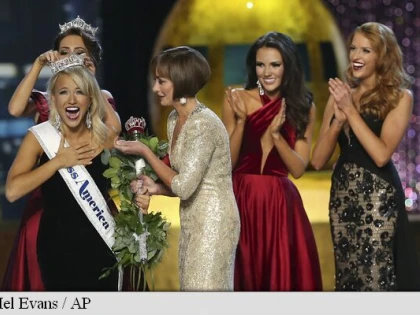 SAVVY SHIELDS ESTE MISS AMERICA 2017