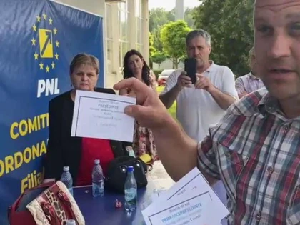 Scandal la alegerile din PNL. A fost nevoie de intervenția poliției