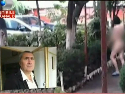 SCENE INCREDIBILE: O FEMEIE DIN ARAD UMBLA GOALA PRIN ORAS (VIDEO)