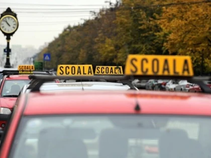 Schimbări majore la obținerea permisului de conducere! Examinatorii nu vor mai fi cadre MAI