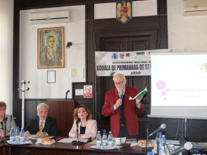 „Școala de primăvară de Gemmaeterapie”, la UVVG Arad