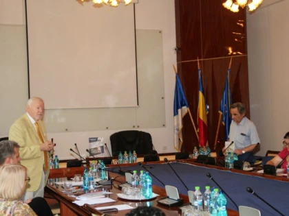 Școală de Vară în domeniul urologiei, la UVVG Arad