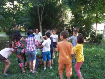 ŞCOALĂ DE VARĂ PENTRU COPIII CU AUTISM