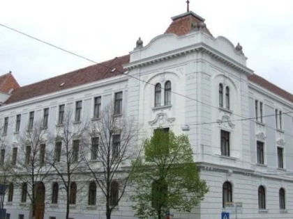 ”SCRISUL PE AXA TIMPULUI”, VERNISAJ GĂZDUIT DE MUZEUL DE ARTĂ ARAD