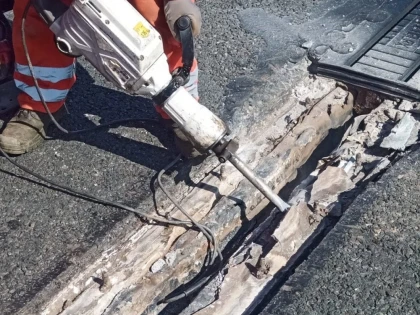Se circulă doar pe banda de urgență astăzi, pe autostrada Arad-Nădlac