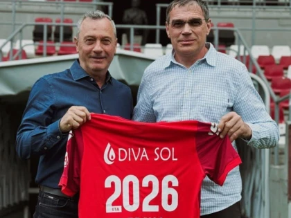 Se confirmă și oficial: Mircea Rednic a semnat încă doi ani cu UTA!