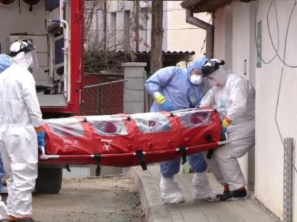 Se împlinește un an de Coronavirus în România. Bilanț Arad: peste 17.000 de infectări și 662 de morți