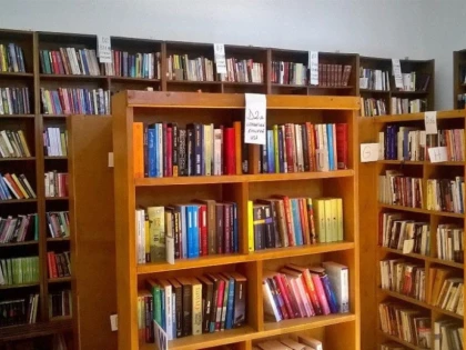 Se pot împrumuta cărți de la Biblioteca Județeană și sâmbăta