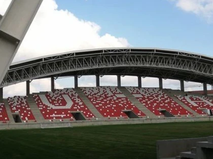 Se pune cruce la stadionul UTA?! Nu la figurat, la propriu...