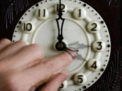 Se schimbă ora. Cum se dau ceasurile când trecem la ora de vară, pe 30 martie