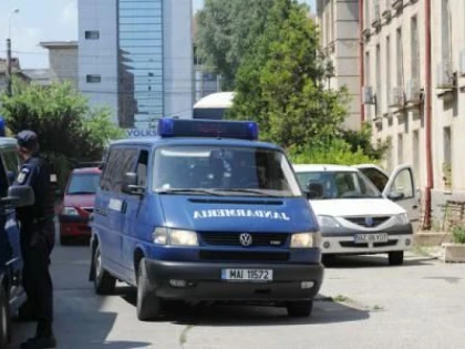 SEFUL PROTECTIEI CONSUMATORILOR CONSTANTA, TRIMIS IN JUDECATA PENTRU DARE DE MITA