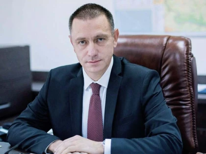 Senatorul de Arad Mihai Fifor va candida pentru funcţia de vicepreşedinte regional al PSD