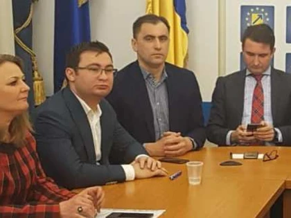 Senatorul Ioan Cristina şi deputatul Glad Varga deschid listele PNL Arad pentru Parlament