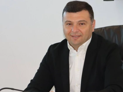 Sergiu Bîlcea, vicepreședinte al CJ Arad: „Deschidem o nouă stagiune a Teatrului de Vară”