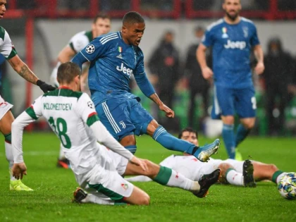 Sezon estival în fotbal: campionate naţionale şi apoi cupe europene!