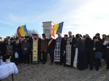 Sfințirea monumentului Preoților Martiri Cornel Popescu și Cornel Leucuța din Șimand