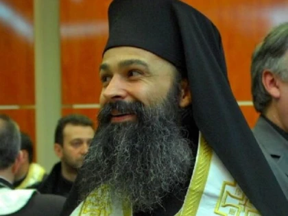 Și episcopii se grăbesc câteodată. Vicarul de la Timișoara, prins conducând cu 170 km/h