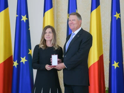 Simona Halep a fost decorată de preşedintele Klaus Iohannis