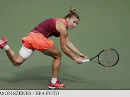 SIMONA HALEP A FOST SURCLASATA DE FLAVIA PENETTA, IN SEMIFINALA DE LA US OPEN