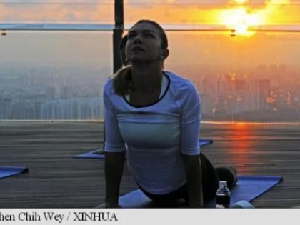 SIMONA HALEP ESTE IN SINGAPORE. NUMARUL TREI MONDIAL S-A APUCAT DE YOGA!
