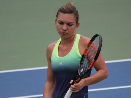 SIMONA HALEP, INVINSA DE SERENA WILLIAMS IN SFERTURI LA INDIAN WELLS