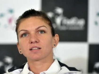 SIMONA HALEP S-A CALIFICAT IN OPTIMI LA WIMBLEDON