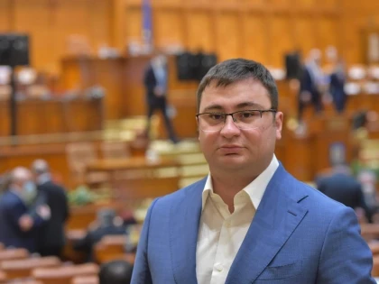 Simplificarea documentaţiei pentru investiţii în capacităţi de producţie a energiei din surse regenerabile