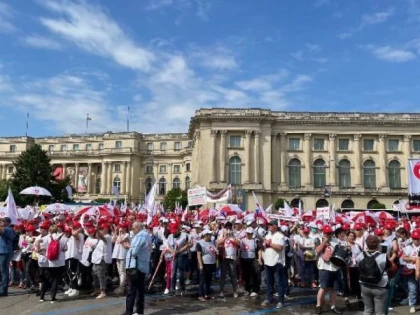 Sindicaliștii cer Guvernului să retragă al doilea pachet de măsuri
