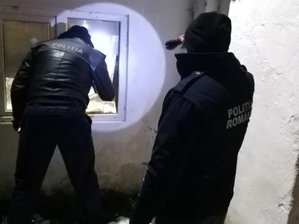 Sistemele de securitate ale societăților comerciale din Arad, Pecica și Curtici, controlate de polițiști