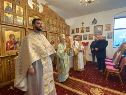 Slujire arhierească și binecuvântare de lucrări în Parohia Călugăreni din Protopopiatul Arad