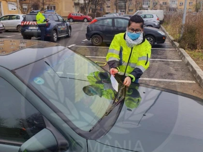 Şoferii care nu respectă locurile de parcare plătite, au fost avertizaţi