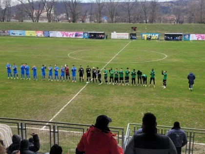 Șoimii Lipova câștigă pe final primul duel județean al anului, duel Crișul - Pecica pentru play-off!
