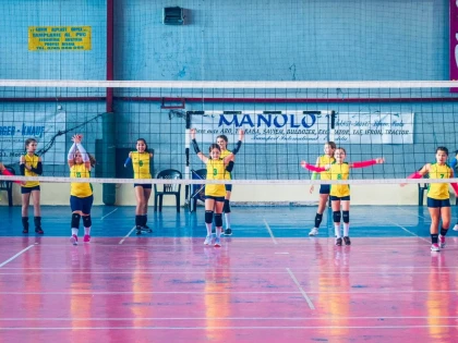 Şoimii Lipova este lider autoritar la minivolei feminin, victorii pe linie pentru echipa profesorului Petracovschi!
