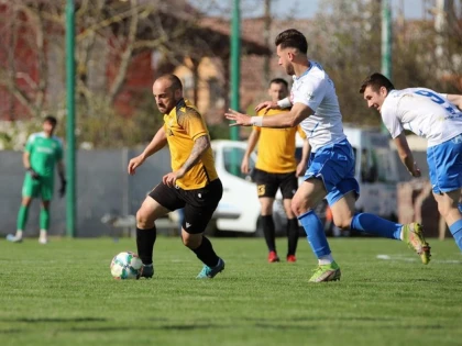 Șoimii Lipova obține o victorie mare în play-off-ul din „C8”, iar etapa viitoare primește vizita liderului!