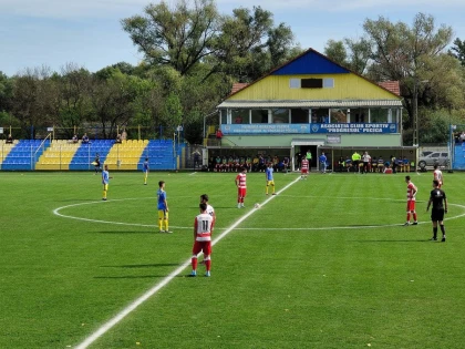 Șoimii Lipova și Progresul Pecica au dueluri de play-off, cu rivalele timișene din Liga a III-a