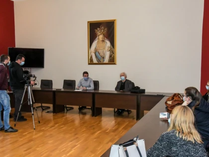 „Soluția" primarului Bibarț în ceea ce privește Teatrul Vechi: „Sunt convins că se va găsi o soluție"