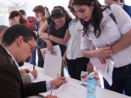 Șomajul atinge cote alarmante în rândul tinerilor