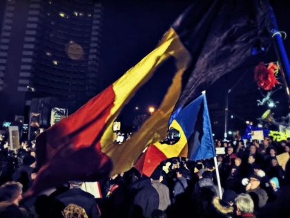 SONDAJ SNSPA: CE ISI DORESC OAMENII CARE AU IESIT IN PIATA UNIVERSITATII