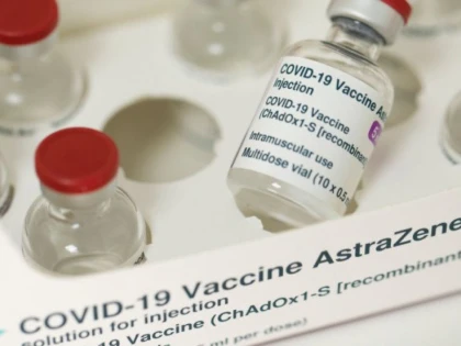 Sorin Cîmpeanu, despre profesorii din Arad care au refuzat vaccinarea cu AstraZeneca. „În toate celelalte 40 de judeţe plus Bucureşti nu a existat această problemă”