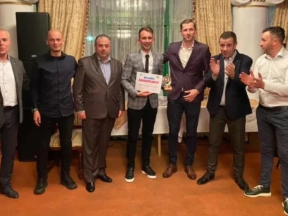 Sorin Saladea a fost desemnat arbitrul anului la AJF Arad. Doi proaspăt promovați în lotul de Liga a III-a