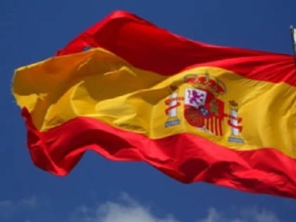 Spania aduce un omagiu victimelor epidemiei de COVID-19