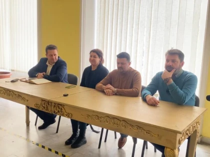 Spectacol umanitar, pentru victimele războiului din Ucraina, la teatrul arădean