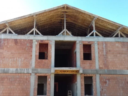 Spitalul de Psihiatrie de la Căpâlnaș este anvelopat
