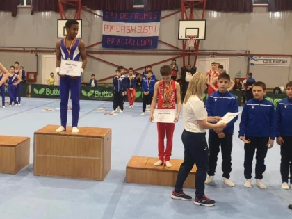 Sportivii de la CSŞ Gloria Arad continuă să se remarce în competiţii (FOTO)