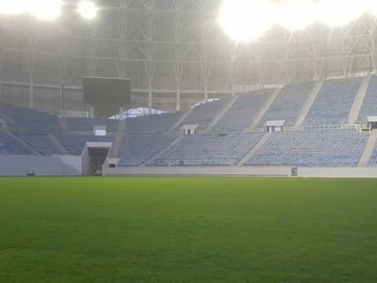 Stadionul din Craiova, finalizat. La Arad, Falcă ne tot vrăjeşte de ani buni!